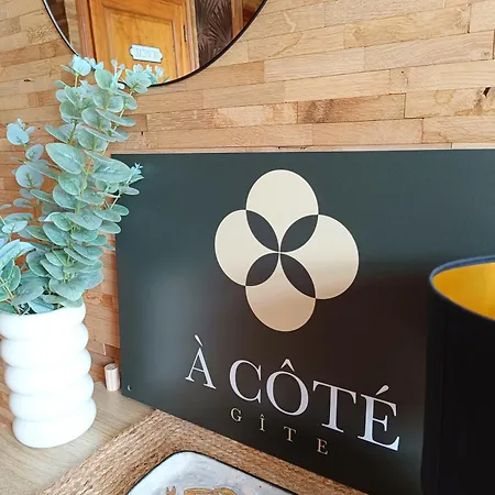 à Côté *