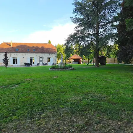à Côté Hébergement de vacances Les Essarts-les-Sezanne